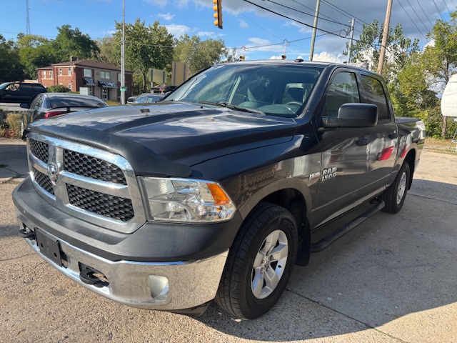 2014 DODGE RAM 1500 SXT