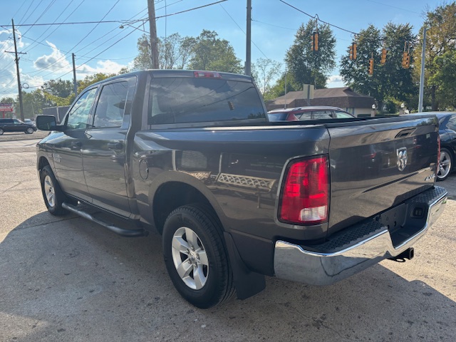 2014 DODGE RAM 1500 SXT