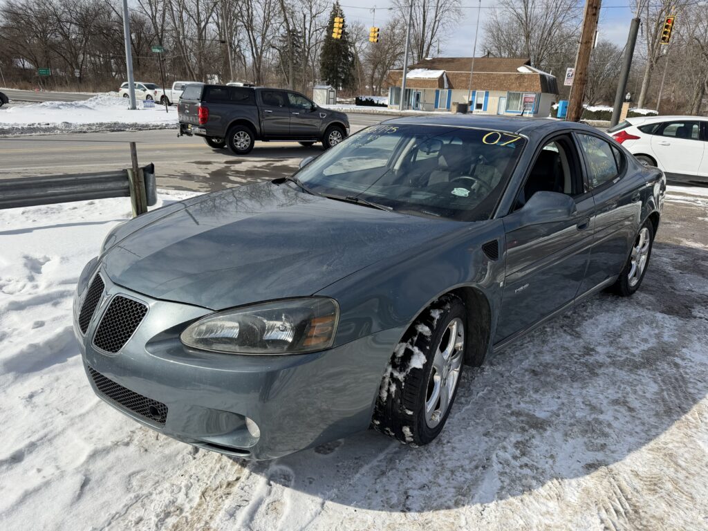 2007 Pontiac Grand Prix · GXP Sedan 4D