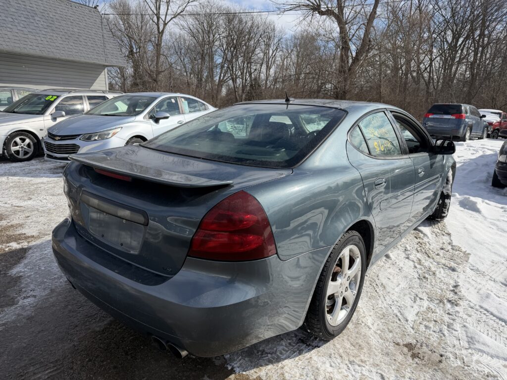 2007 Pontiac Grand Prix · GXP Sedan 4D